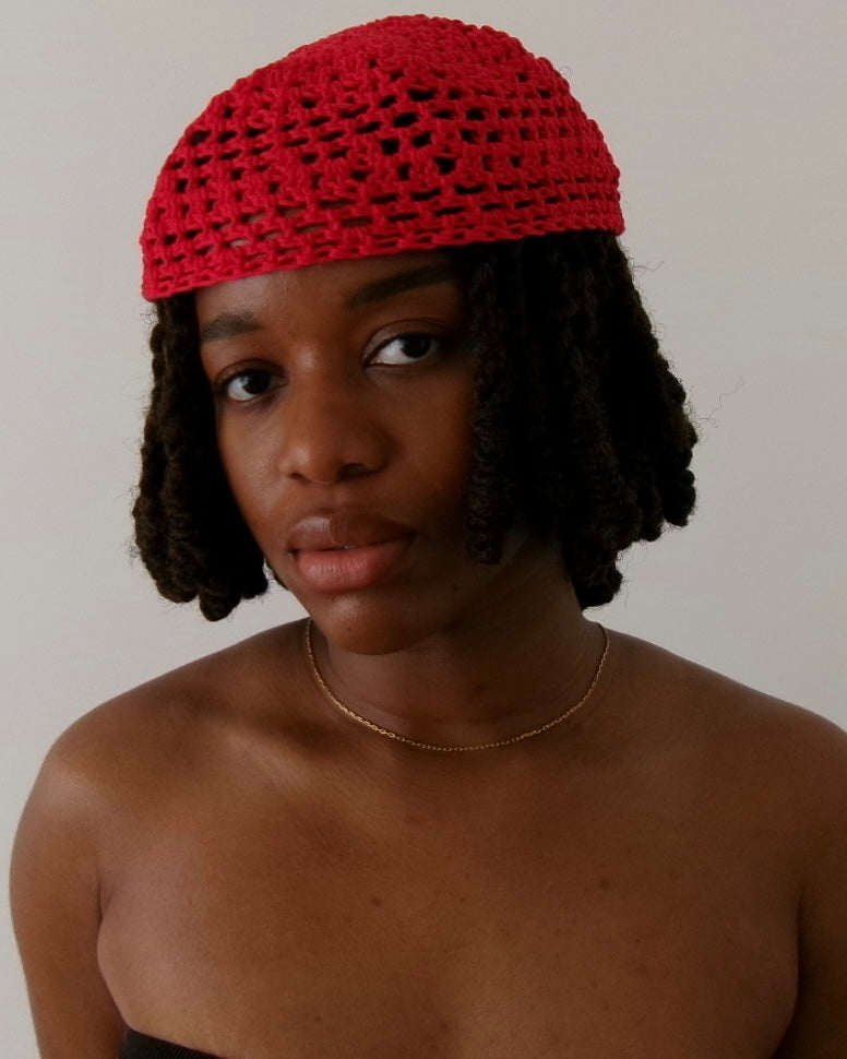 Couvre-chef rouge