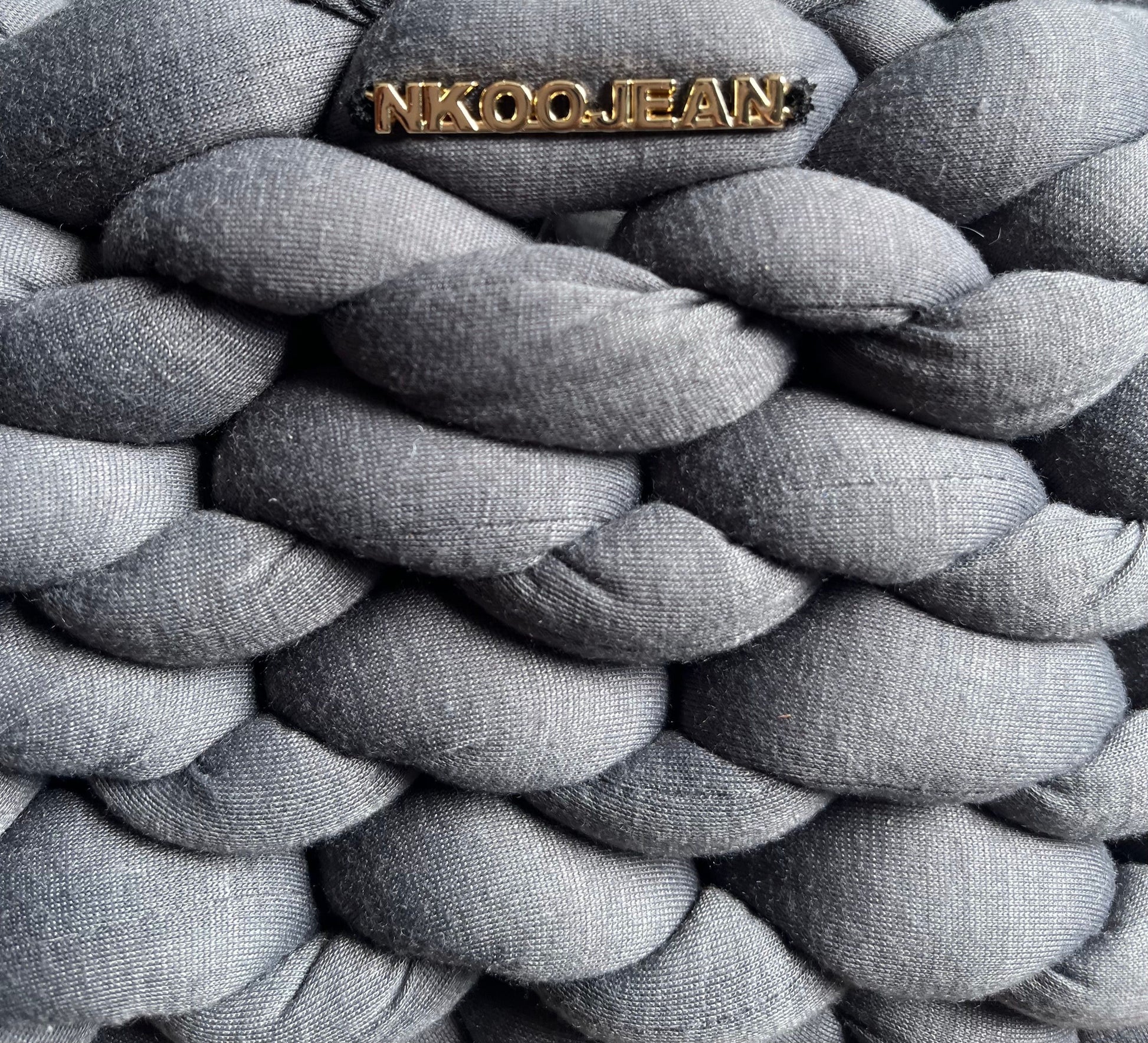 LE BASIC - NKOOJEAN