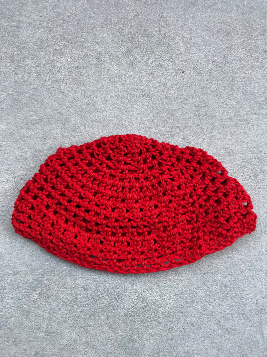 Couvre-chef rouge